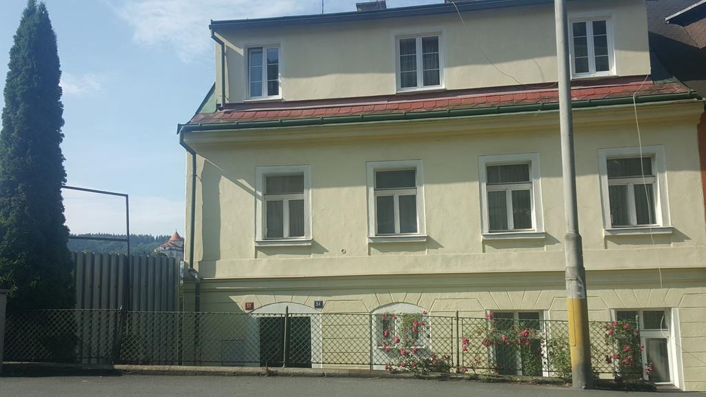 App Karlsbad Exteriör bild
