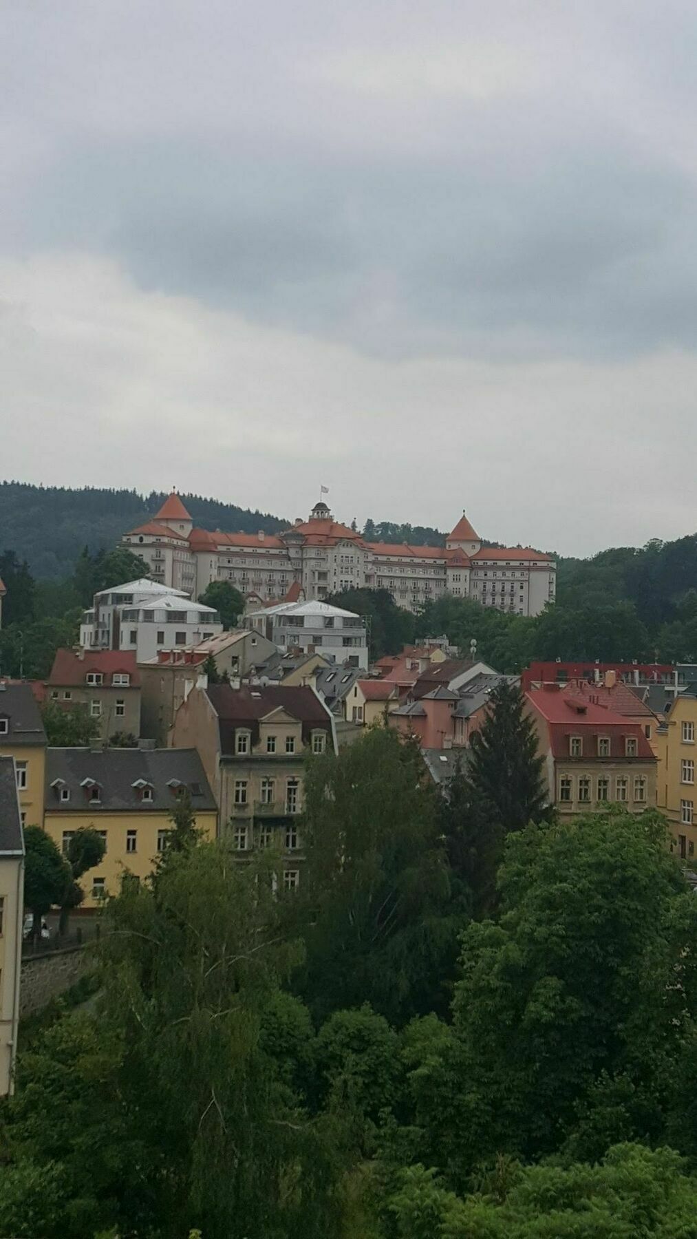 App Karlsbad Exteriör bild