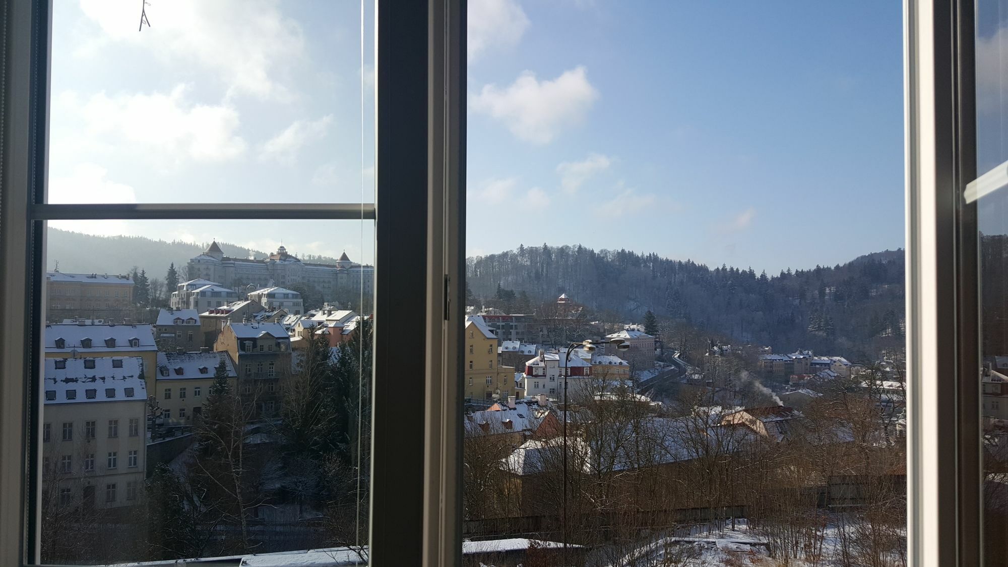 App Karlsbad Exteriör bild